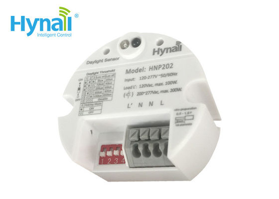 Input On And Off 120-277VAC IP20 Daylight Sensor Switch 0.5W